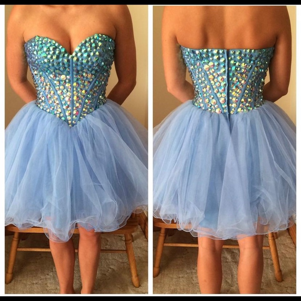 Sherri Hill Size 2 Good Condition. Smoke Free Home